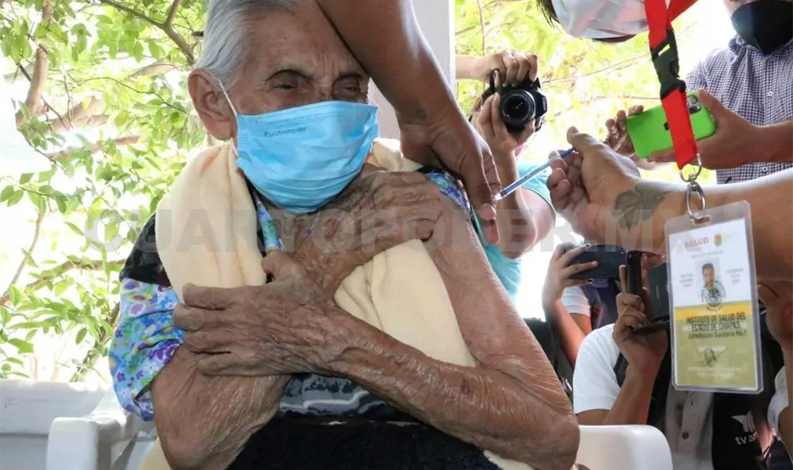 La población de edad avanzada es la más propensa a complicaciones en su salud. Cortesía