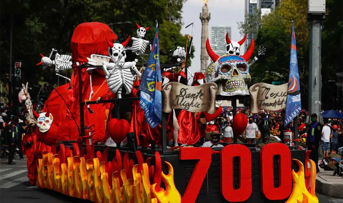 Desfile Internacional del Día de Muertos