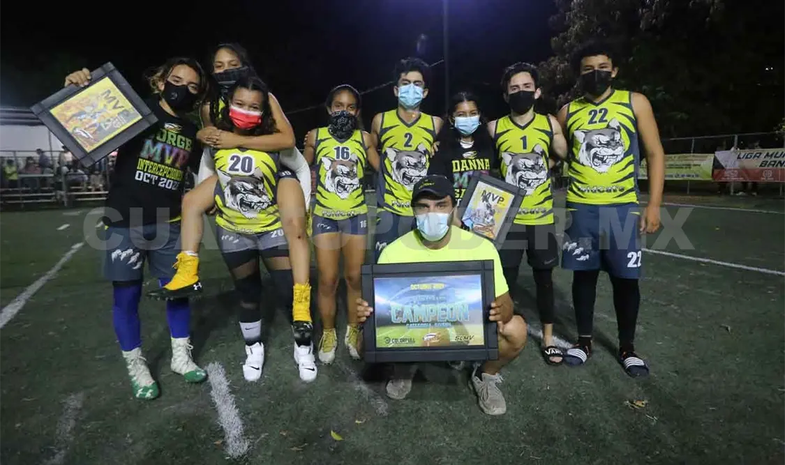 Fold Cats rugió en la final juvenil