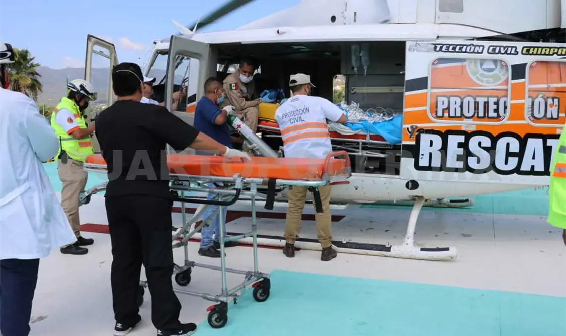 Realizan traslado aéreo de menor lesionado