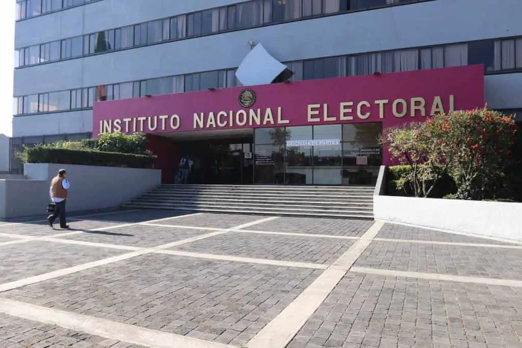 La reducción al presupuesto del INE es de aproximadamente cinco mil millones de pesos. Cortesía