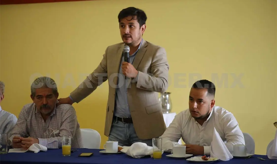 Buscan unidad del gremio periodístico ante agravios