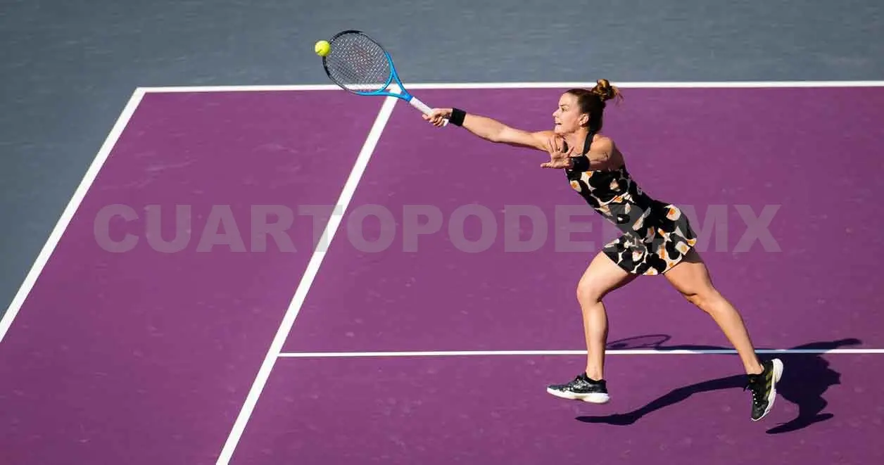 María Sakkari hace valer su condición de favorita