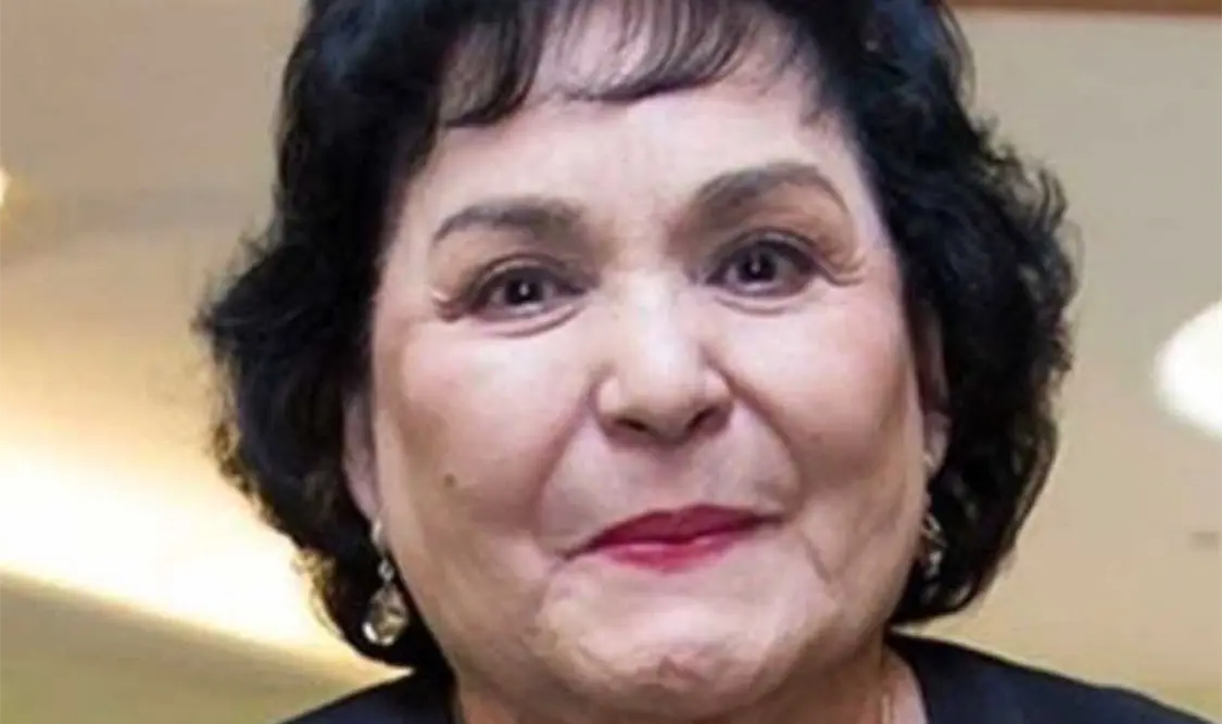 “Carmen Salinas está luchando”, dice sobrino