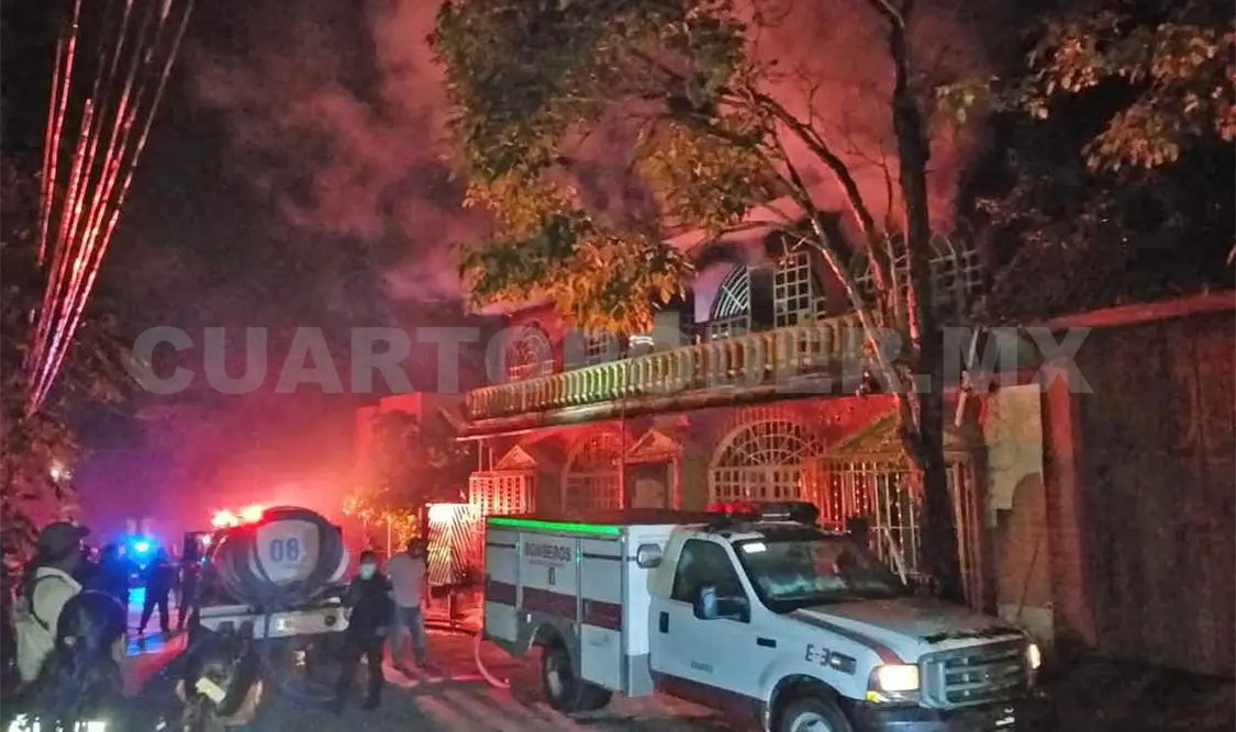 Posible falla eléctrica provoca incendio