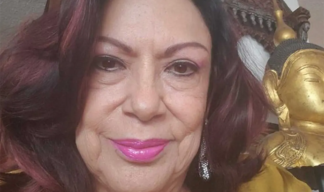 Cónsul se queja por seguro médico