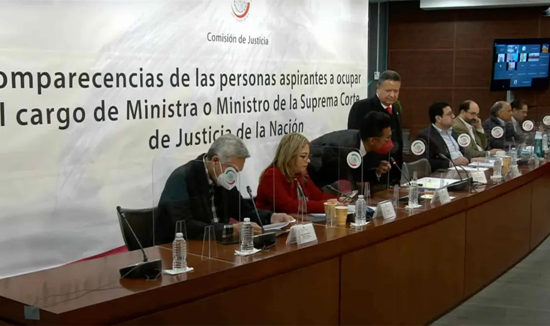 La Comisión de Justicia del Senado de la República inició este mediodía la sesión extraordinaria para la comparecencia de candidatos. Cortesía