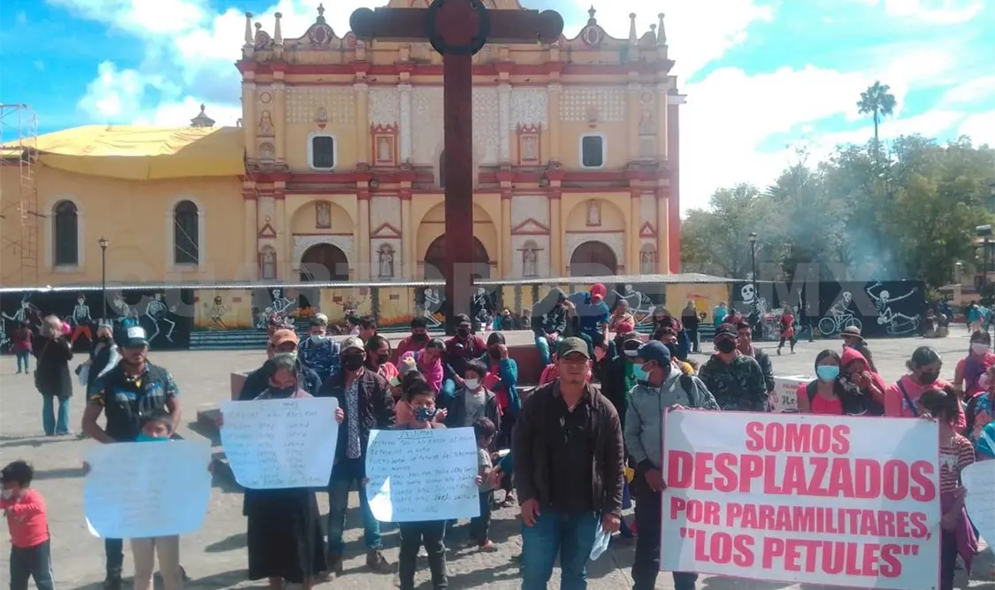 Denuncian amenazas de “Los Petules”