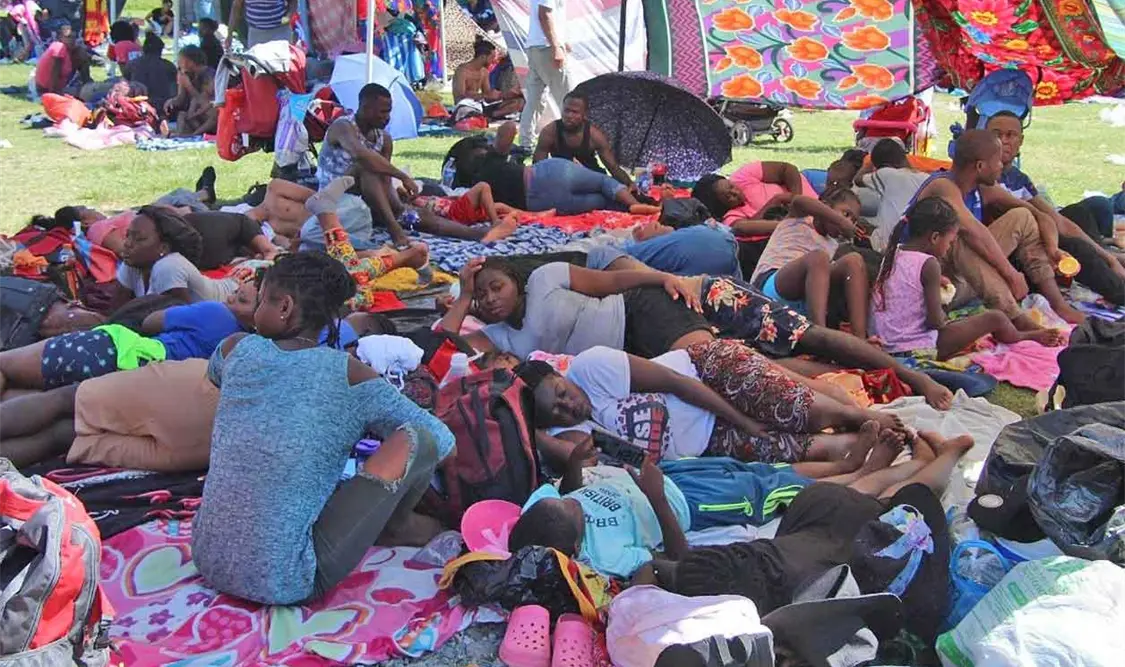 Deserta 50 % de la caravana en Oaxaca