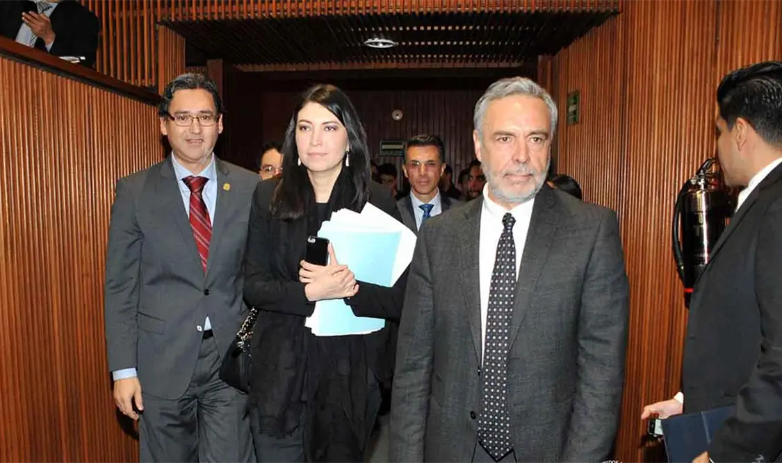 Proponen a Victoria Rodríguez para Banxico