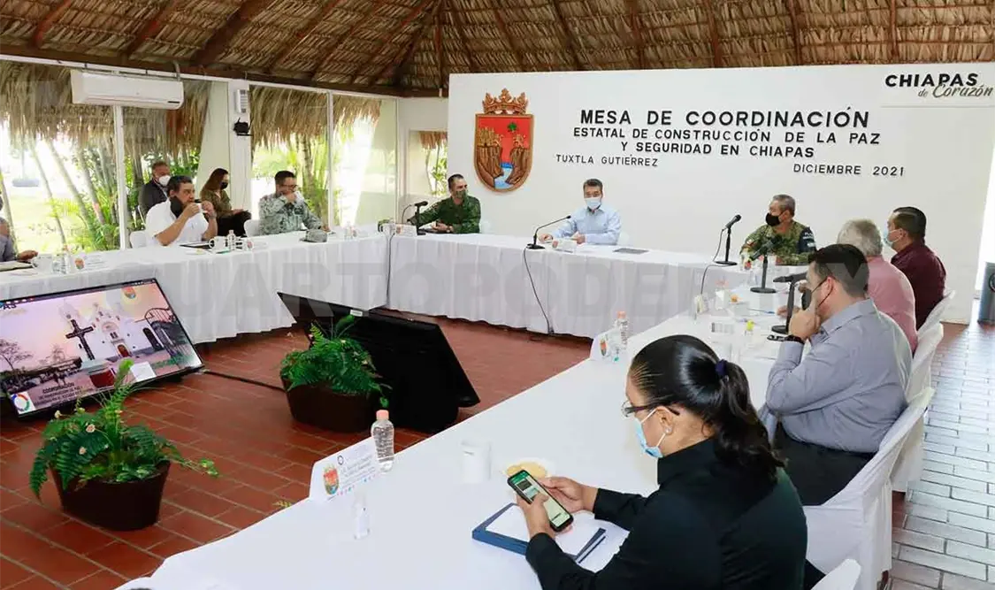 Insiste REC a personas de 15 a 17 años a vacunarse