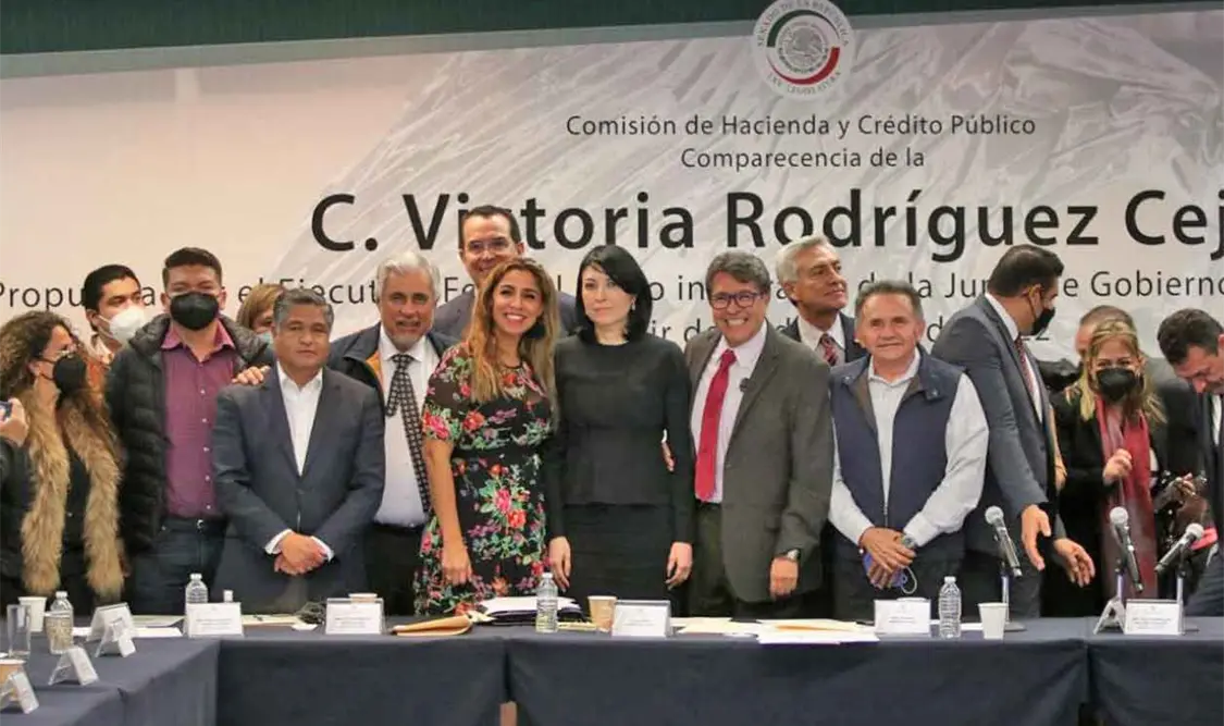Ratifican a Victoria Rodríguez al frente del Banco de México