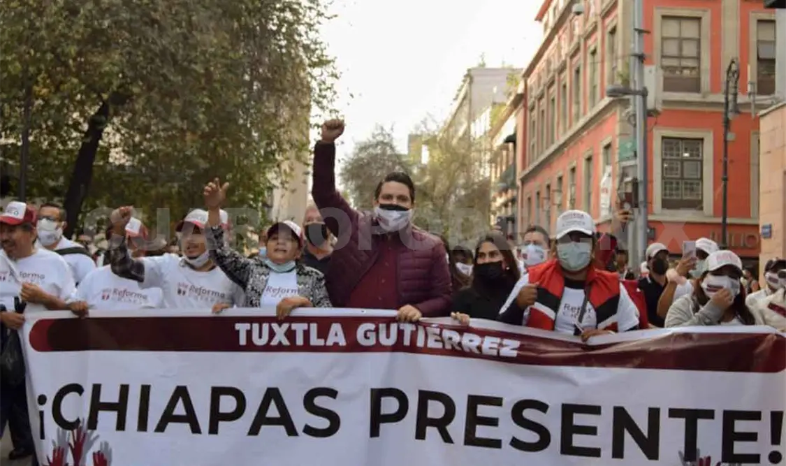 Militancia chiapaneca en informe de AMLO