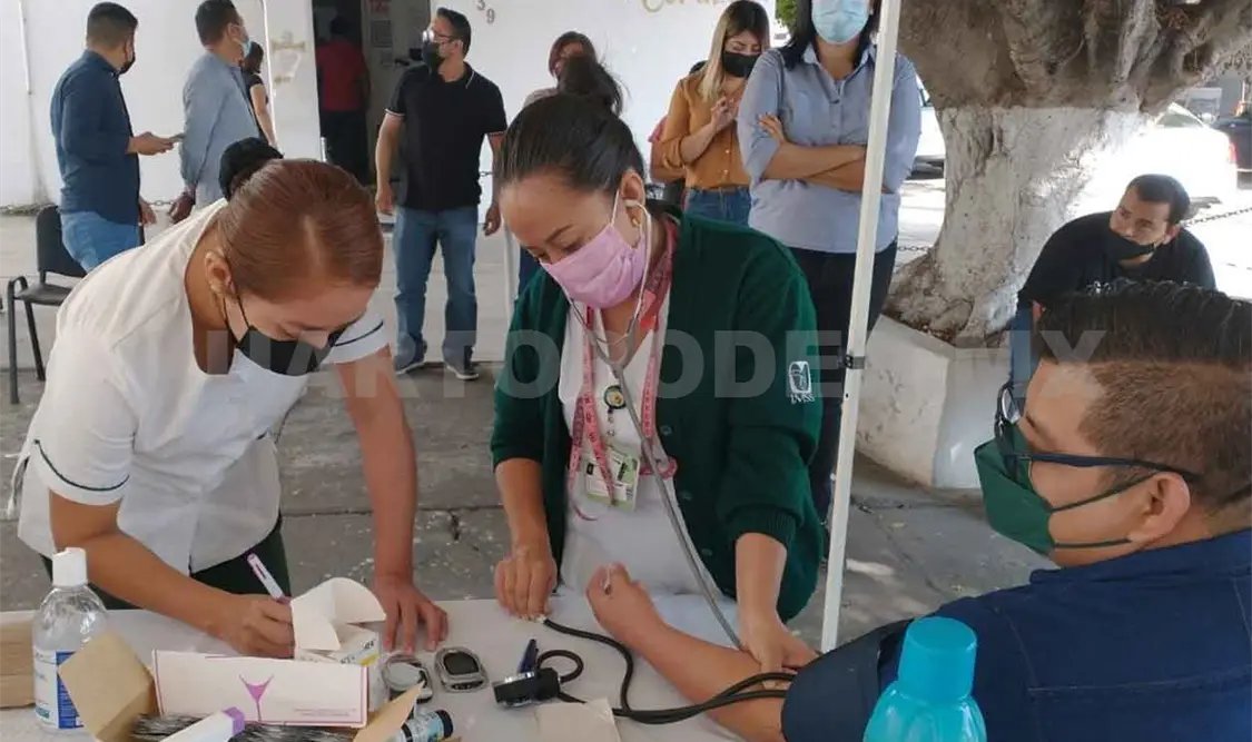 Celebran jornada de salud para trabajadores