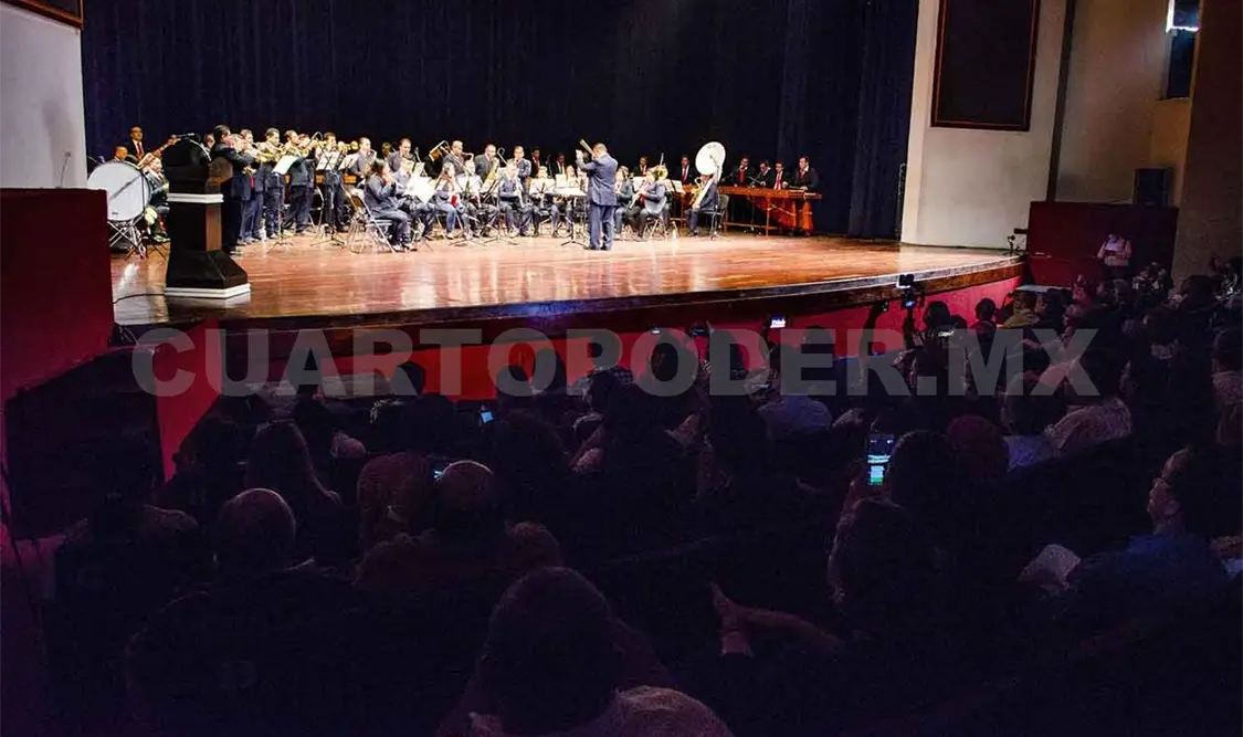 Se reactiva gradualmente el teatro en la capital