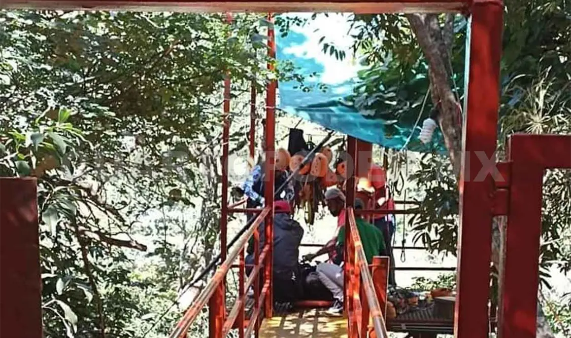 Turista muere en tirolesa de Chiflón