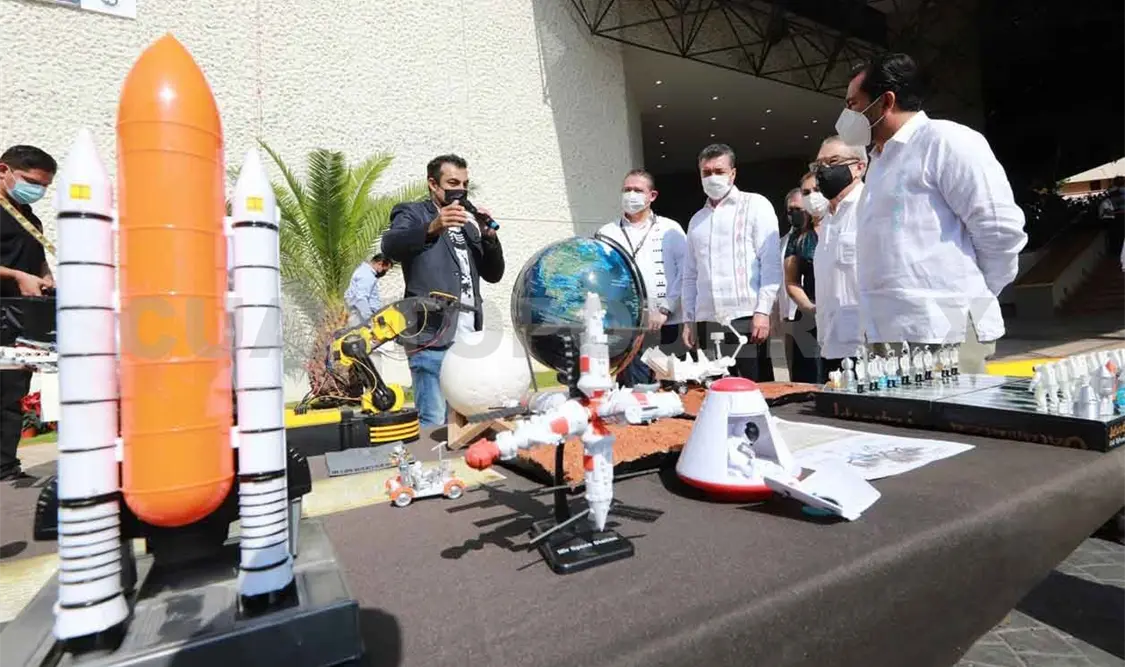 Inaugura REC Congreso Internacional Tecnológico
