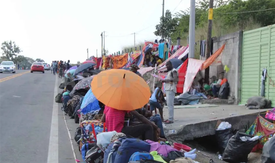 Instalan campamento de migrantes