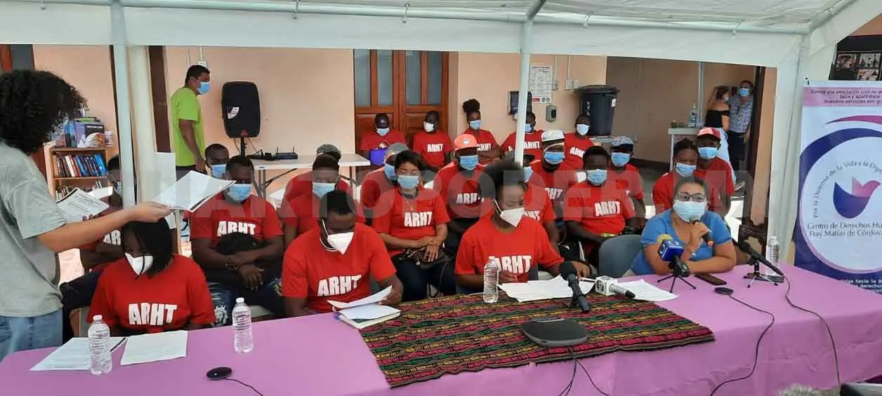 Haitianos conforman A. C. y piden respeto