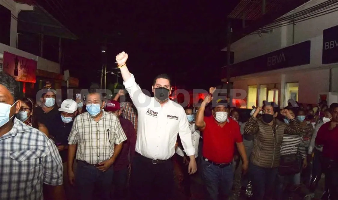 Se reúne Molina con morenistas de Reforma