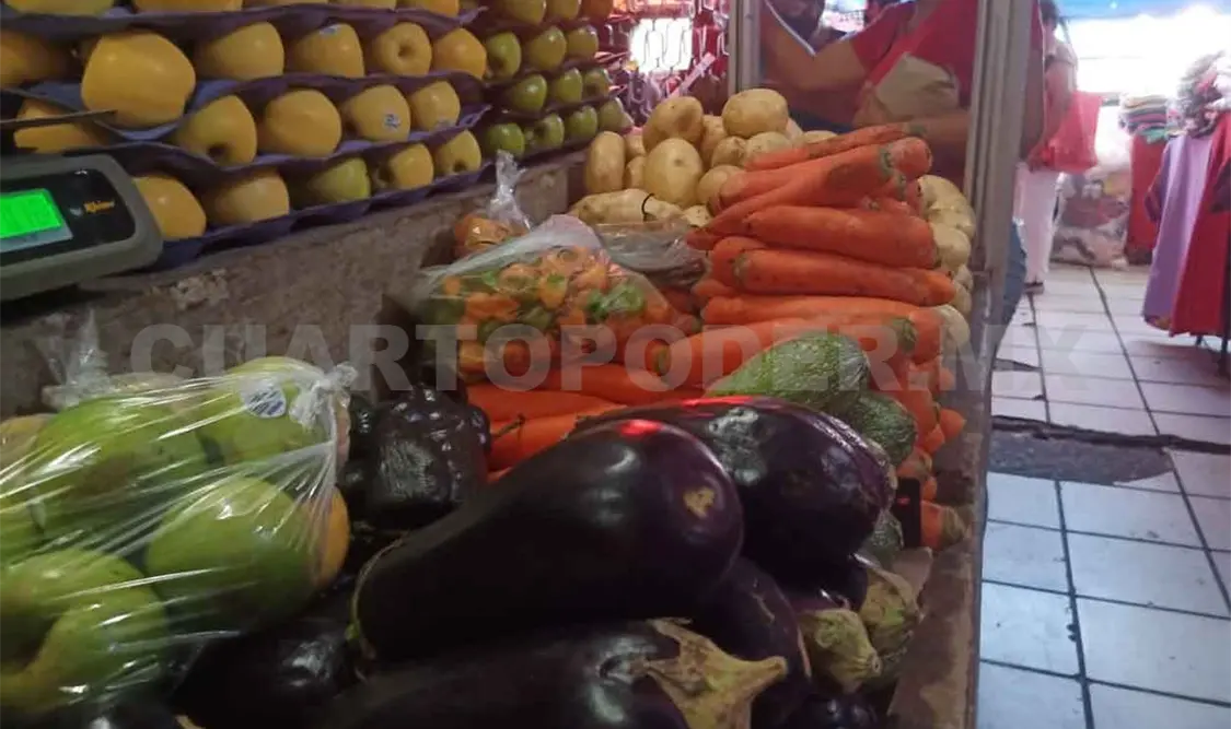 Familias enfrentan carestía de productos básicos