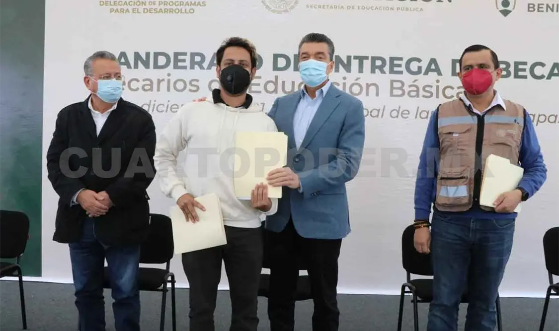 Inicia entrega de “Becas para el Bienestar Benito Juárez”