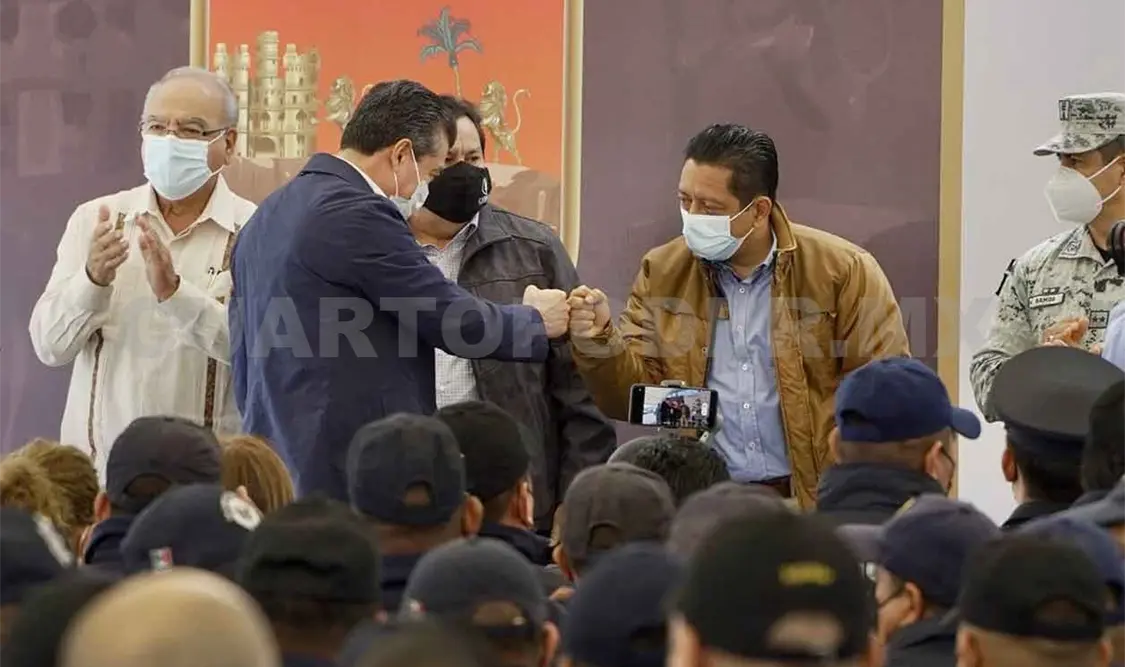 Reconoce labor de policías para garantizar seguridad
