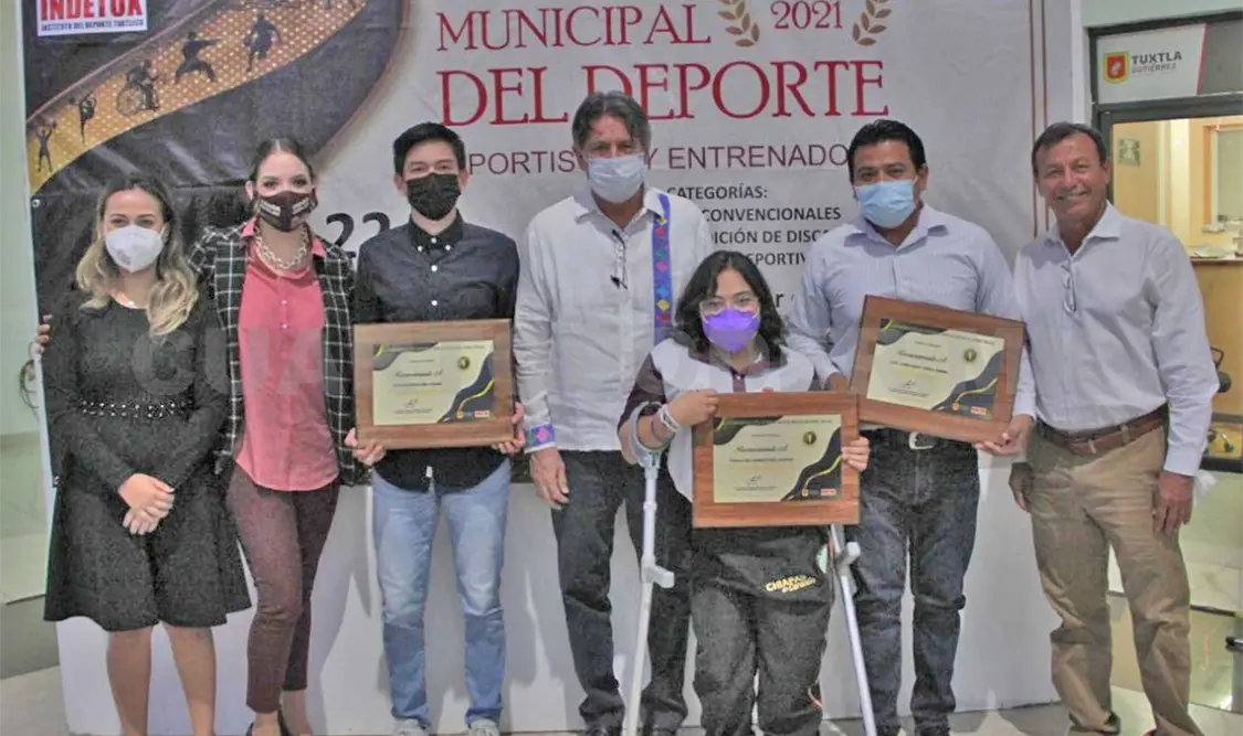 Entregan Premio Municipal del Deporte 2021