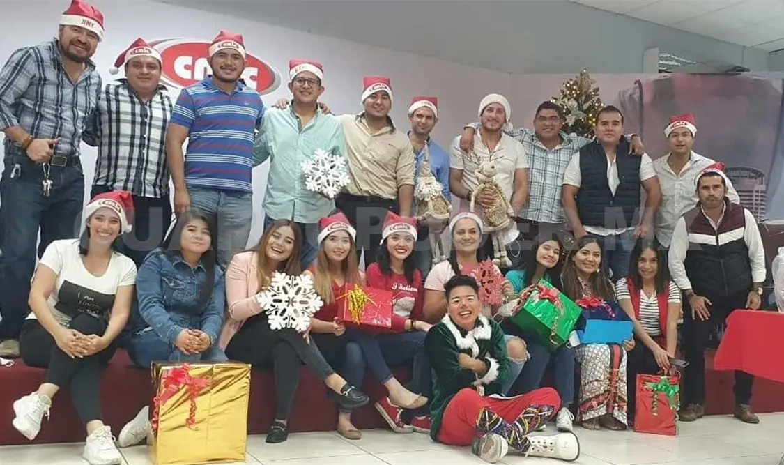 Los grupos de voluntarios y fundaciones no dejaron pasar la Navidad sin hacer sentir su solidaridad con varios niños y adultos mayores. Cortesía
