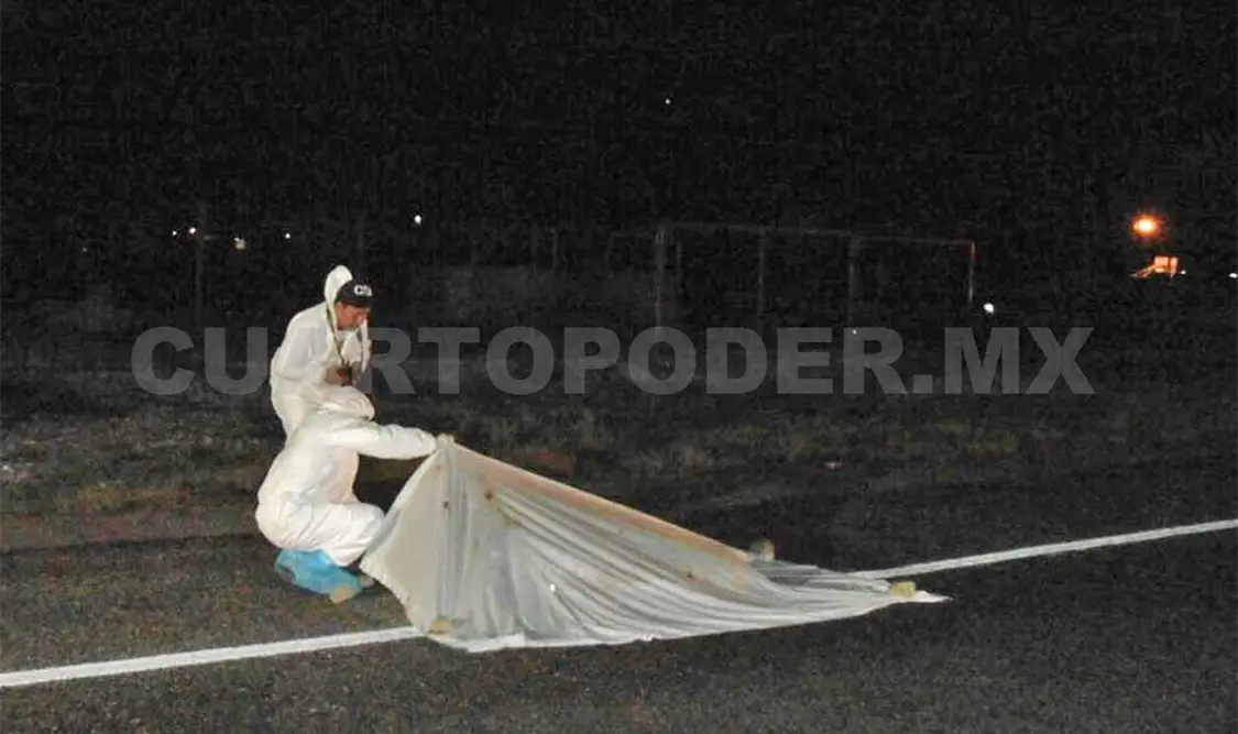 Peatón muere arrollado y aplastado por vehículos