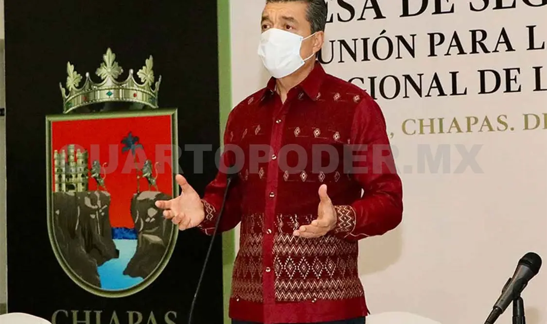 Envía Ejecutivo abrazo fraternal y feliz Año Nuevo