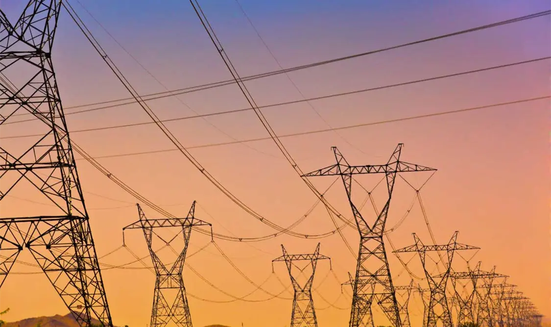 La CRE aseguró que las instalaciones de Abasto Aislado pueden o no interconectarse o conectarse de forma temporal o permanente a la Red Nacional de Transmisión. Cortesía