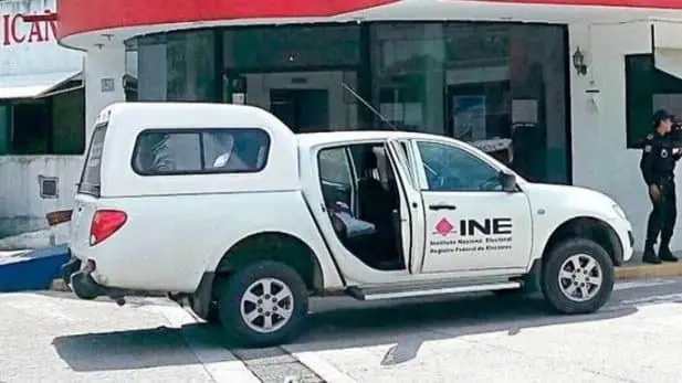 El presidente Andrés Manuel López Obrador llamó a revisar el presupuesto que recibe el INE para la renta y compra de autos, sueldos, bonos y prestaciones. Cortesía