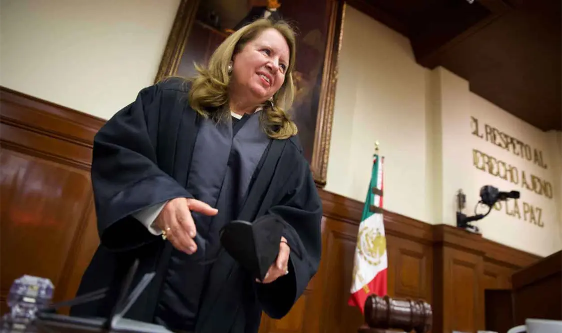 Zaldívar confía se logre paridad de género