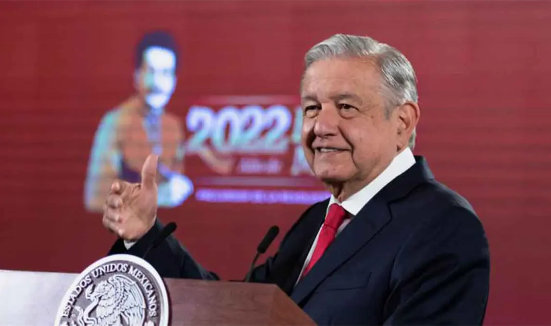 Universidades deben volver a clases presenciales: AMLO