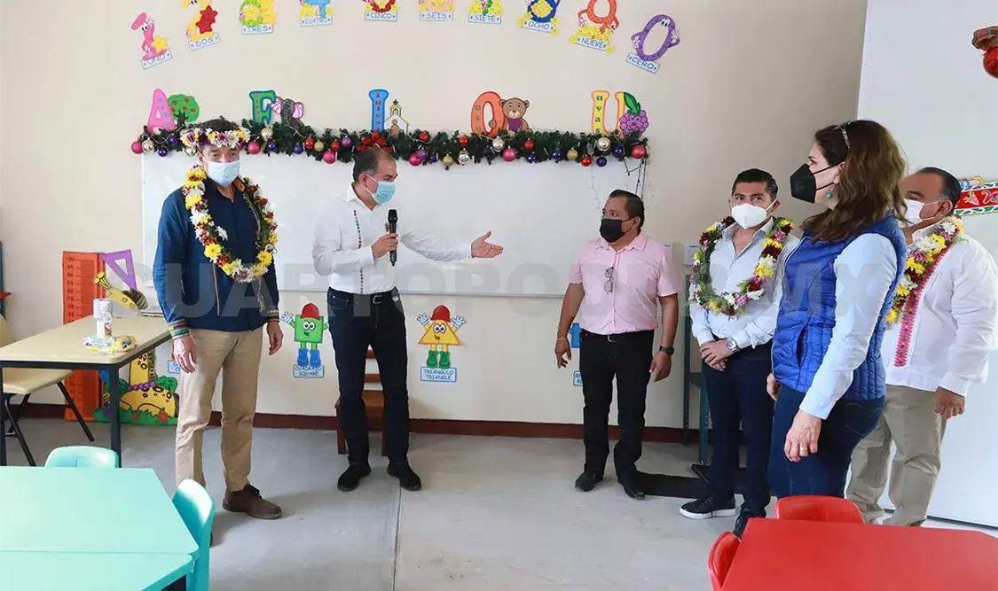 Escandón Cadenas inauguró la construcción del Jardín de Niños “Ignacio Chávez”. CP