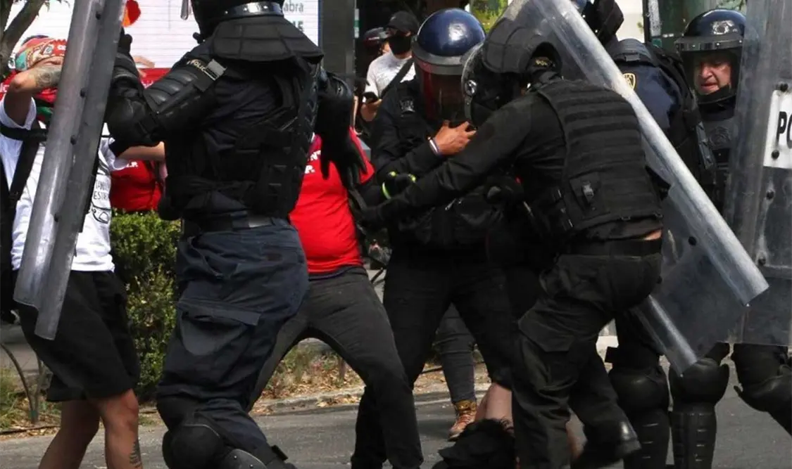 La organización internacional denunció que en México ha aumentado la criminalización de policías. Cortesía
