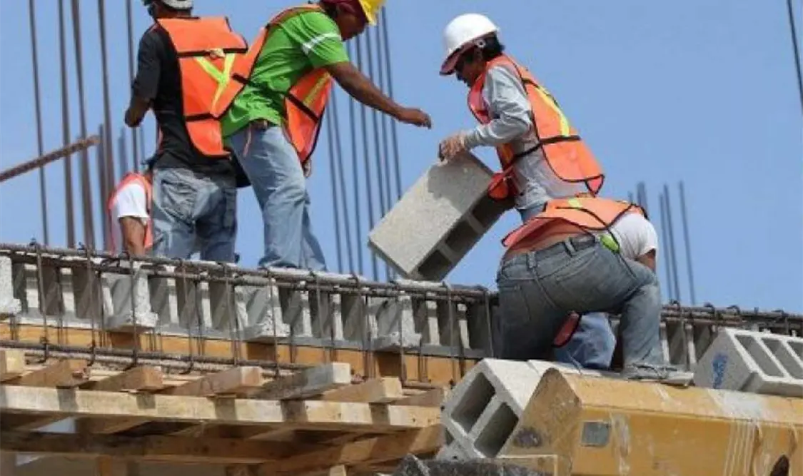 Los dos principales motores de la economía mexicana reportan un comportamiento mixto. Cortesía