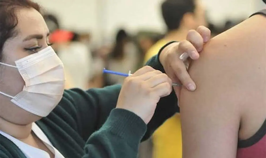 “Gracias a la estrategia, hay un total de 82 millones 350 mil 939 personas vacunadas”, destacó Mier Velazco. Cortesía