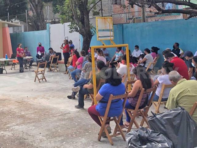 Solicitan atención para jardín de niños Solicitan atención para jardín de niños