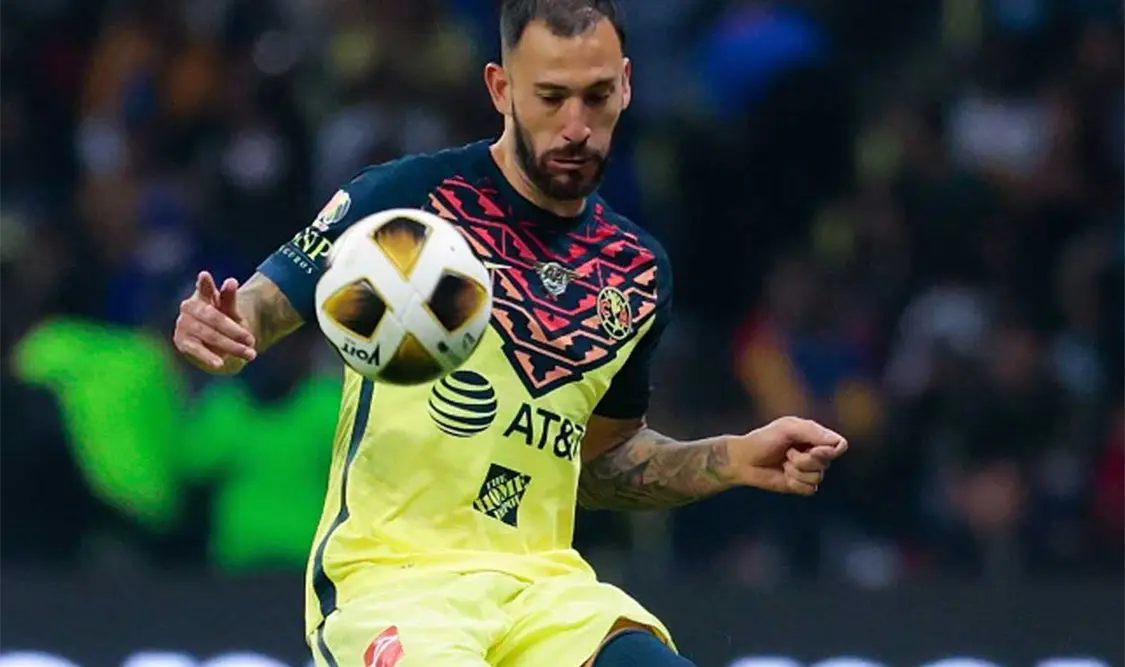 Aguilera se reportó el lunes con las Águilas, después de haber superado el covid-19; sin embargo, fue su última práctica con el equipo de su compatriota Santiago Solari. Agencias