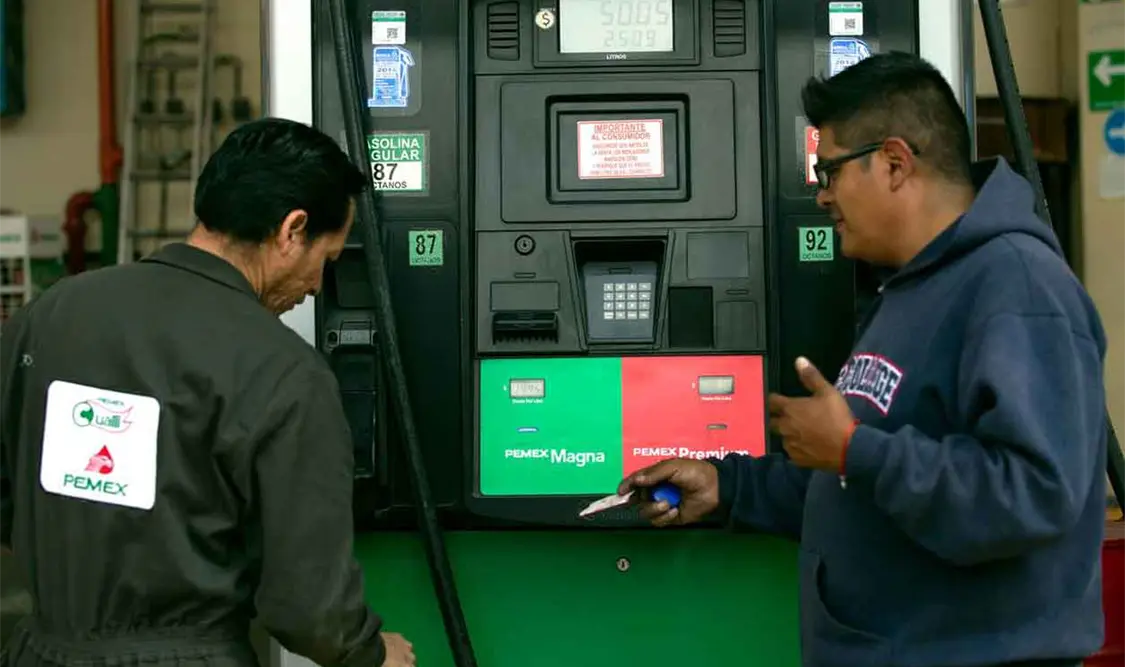 CRE : En 2021 las gasolinas aumentaron 2 y hasta 3 pesos