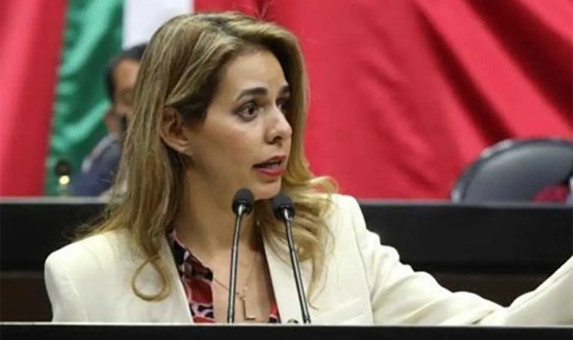 Laura Haro Ramírez dijo que con esta iniciativa se beneficia a los derechohabientes del Infonavit. Cortesía