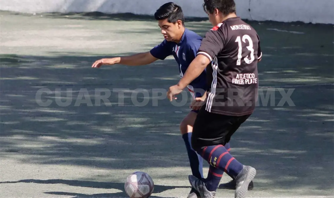 El Torneo Héroes Bonampak tiene como sede la cancha de Futbol Rápido del parque Pañuelo Rojo de esta capital. Diego Pérez/CP