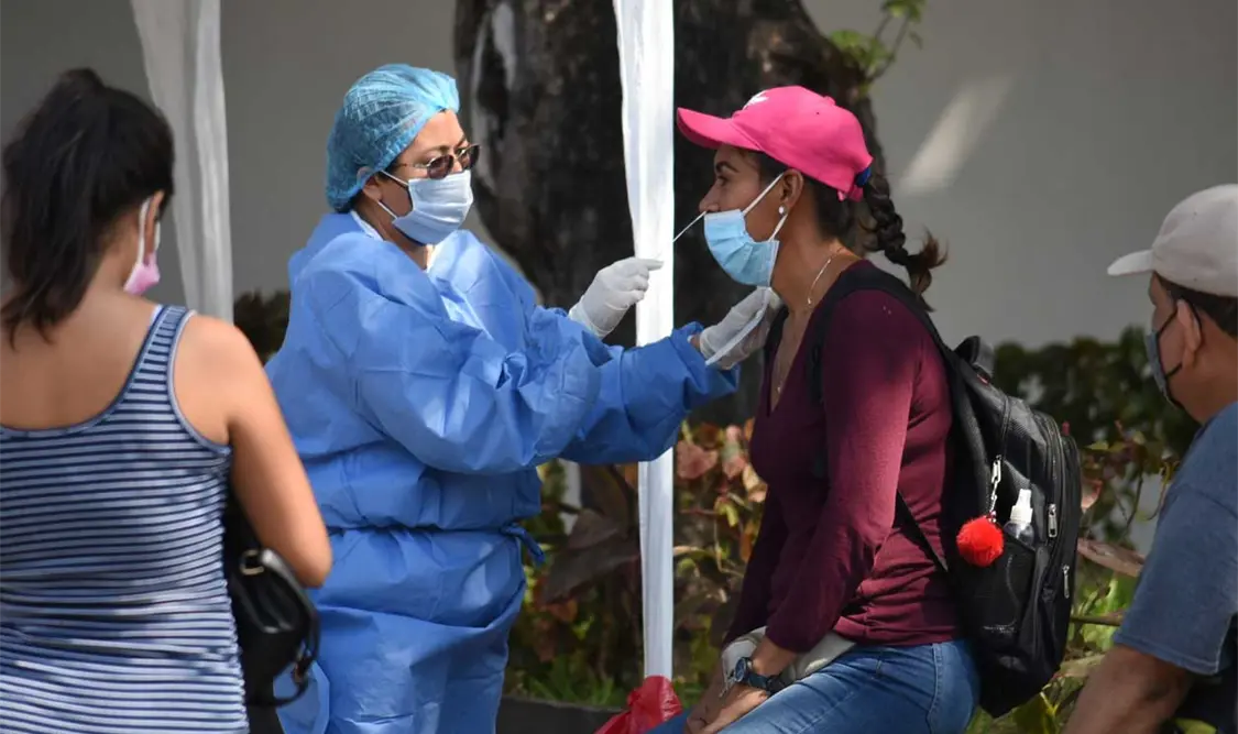 México suma otros 19 mil casos este domingo