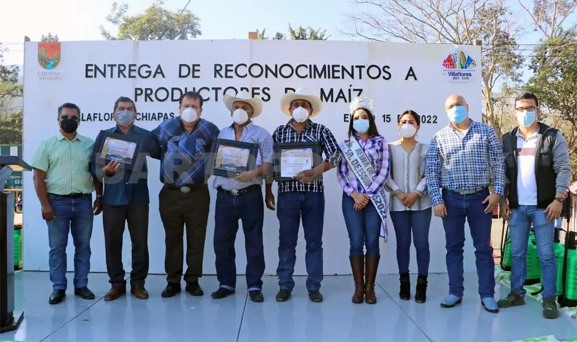 Reconoce Rosales Zuarth a productores de maíz