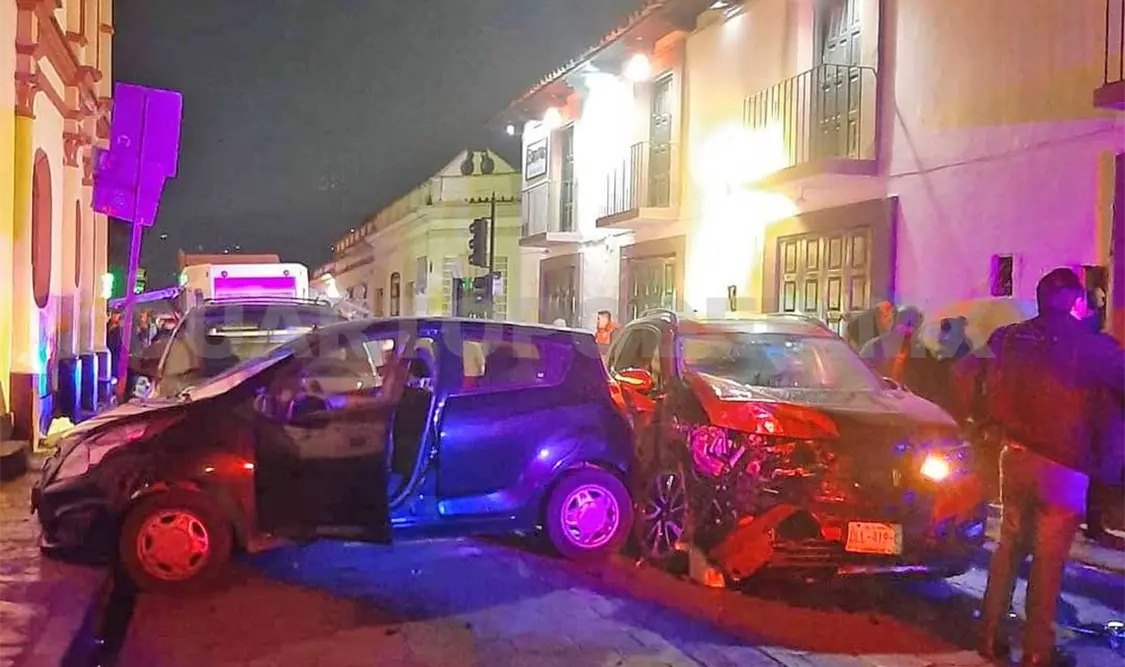 Cuatro heridos en accidente múltiple