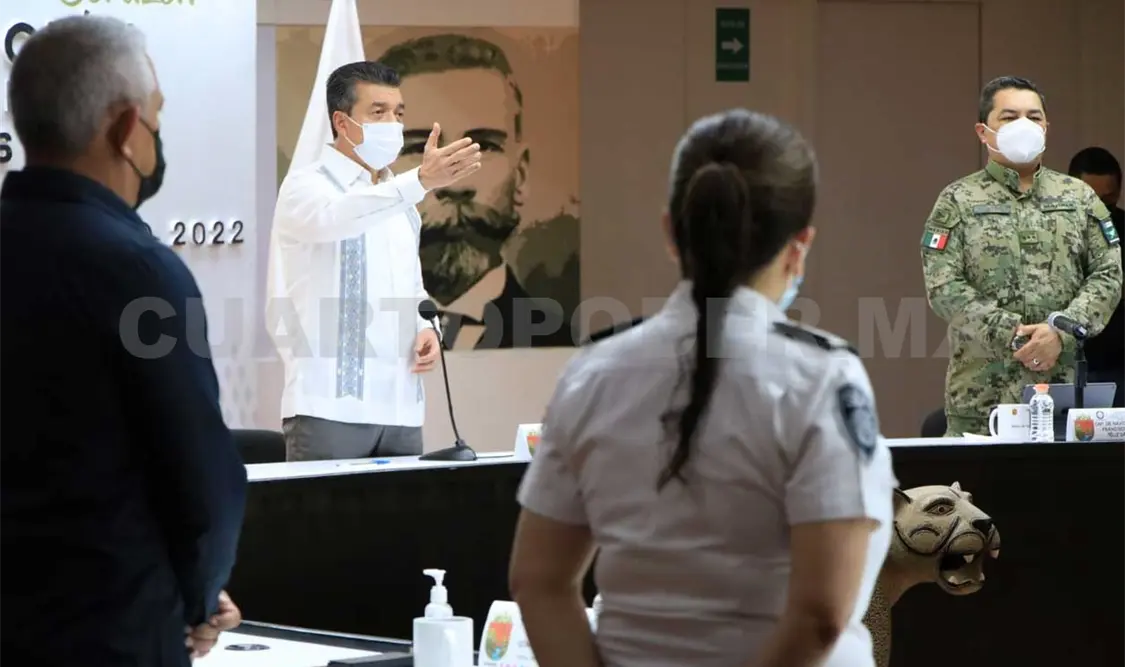 Inicia refuerzo contra covid a mayores de 40 años