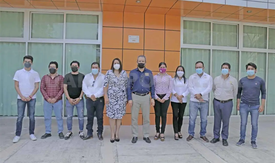 Desarrollan proyectos para Plaza Comercial: Unach