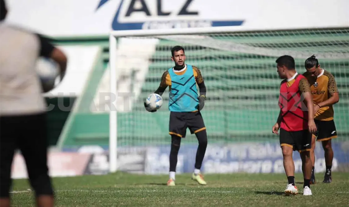 Peláez y Torres en el once ideal de la fecha 2